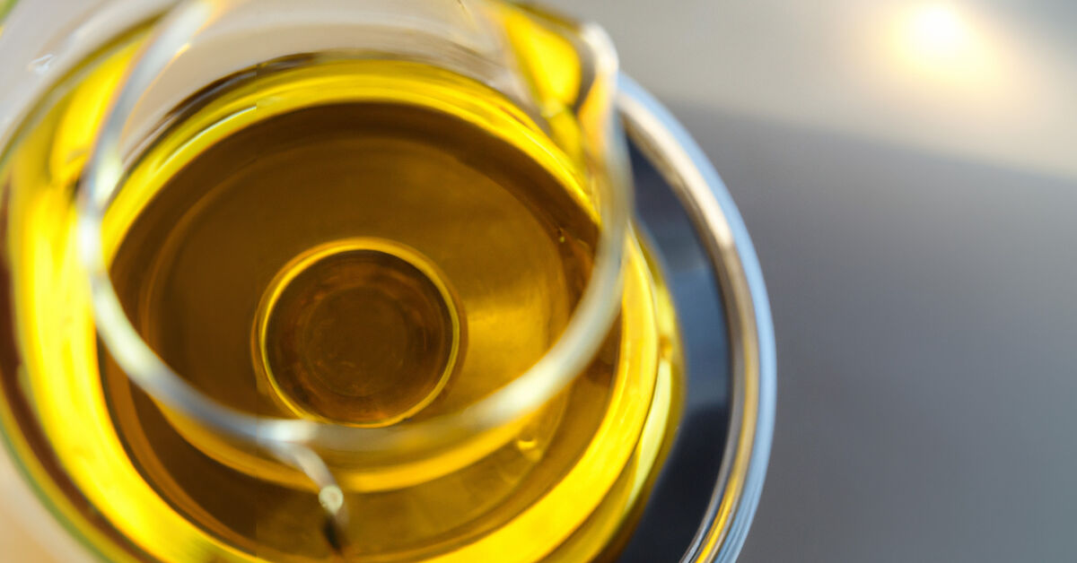 Checking the Quality of Olive Oil: Indications on How to Determine its Freshness and Edibility