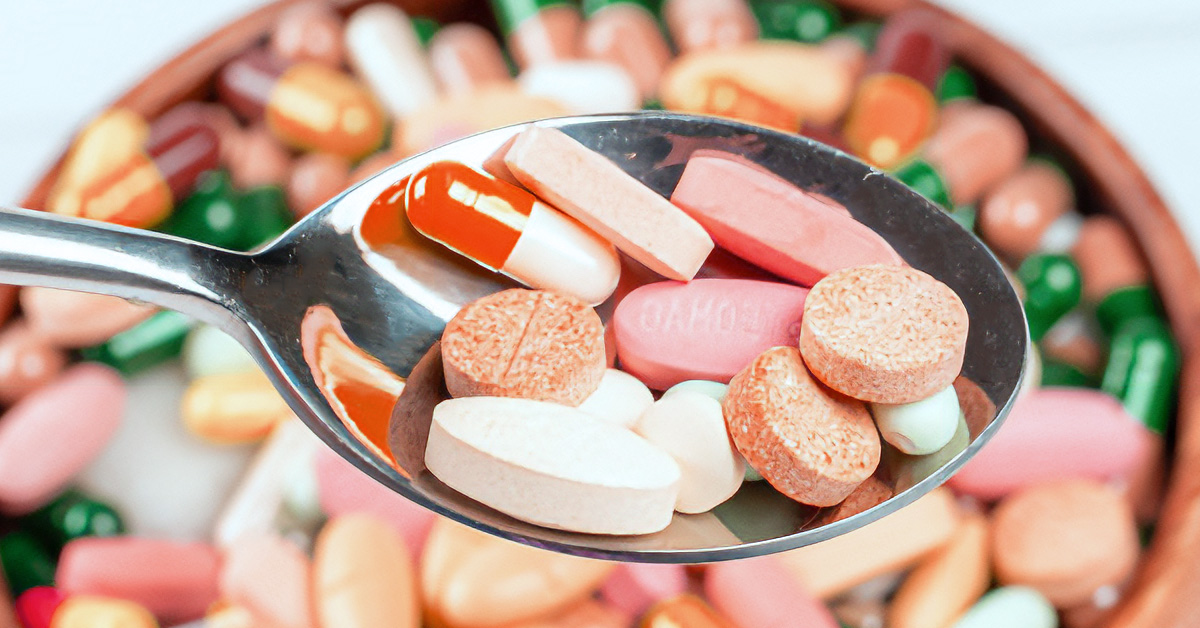 The Risks and Benefits of Supplements: What You Need to Know